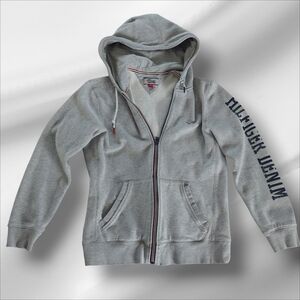 Tommy Hilfiger Men's Med Essential Gray Zip-Up Hoodie *S Leggings included*